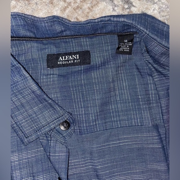 Alfani regular fit button up shirt size medium - Picture 3 of 3